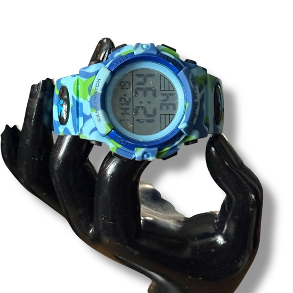 SKMEI blue camouflage sports watch - Picture 10 of 10